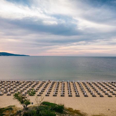 Viand Hotel Slantschew brjag Exterior foto