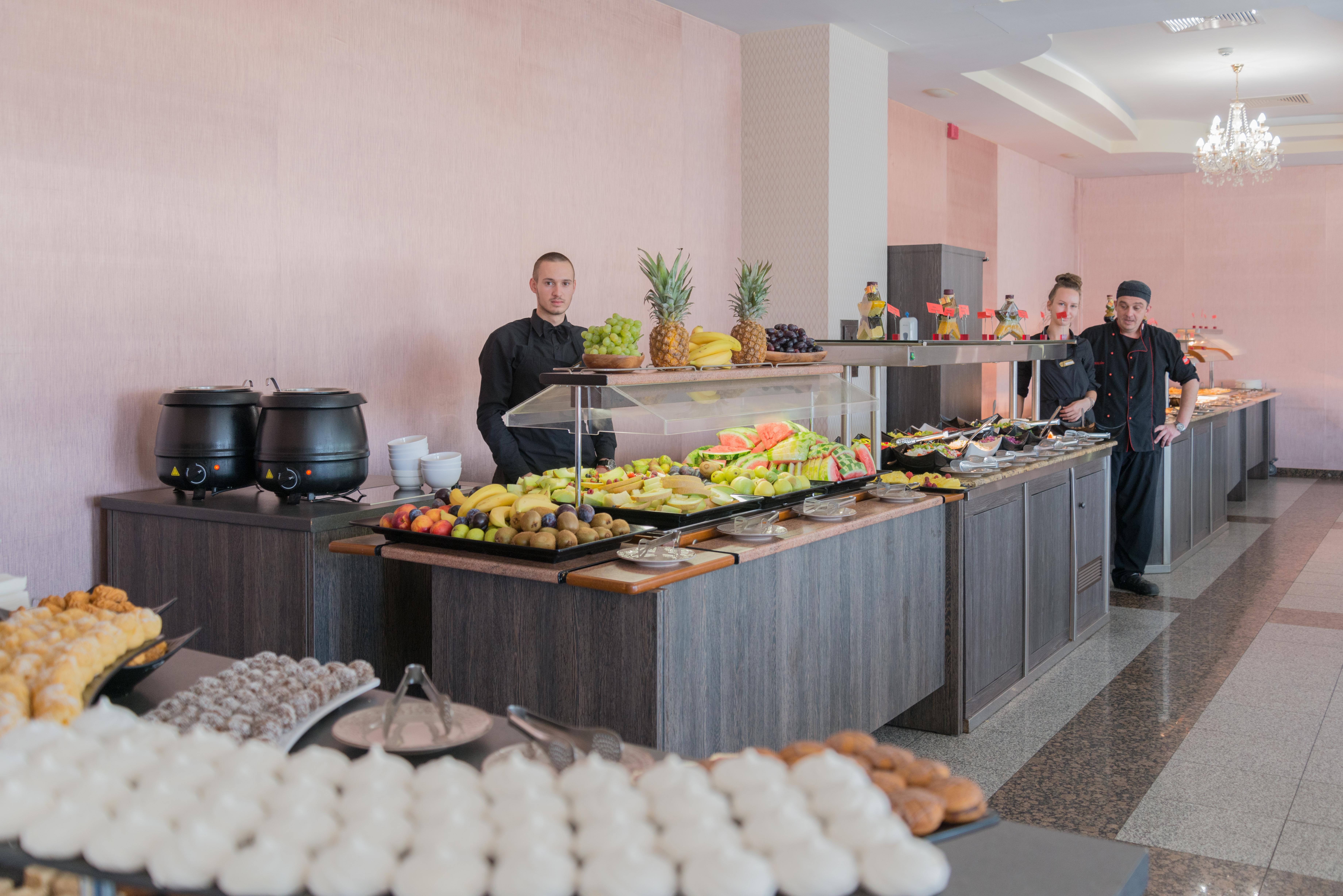 Viand Hotel Slantschew brjag Exterior foto