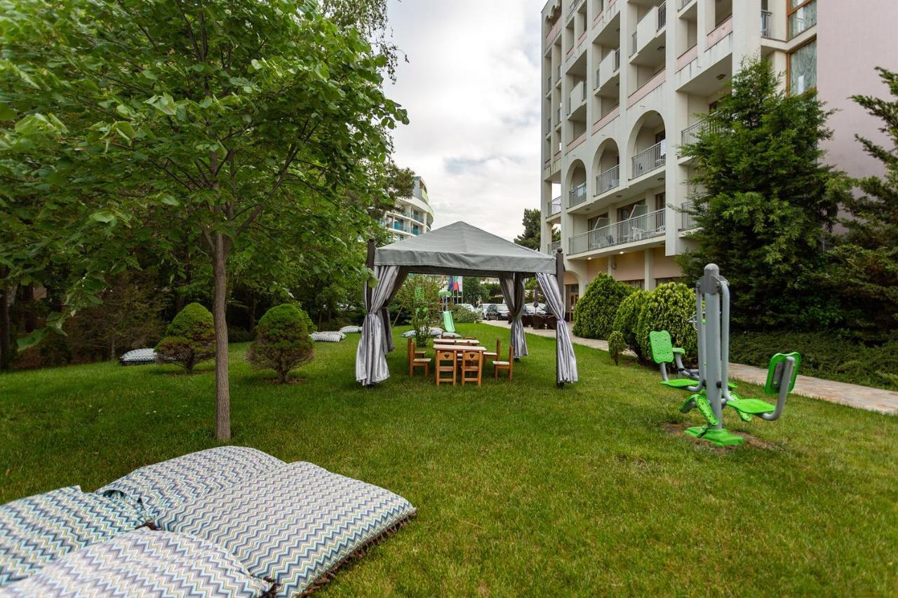 Viand Hotel Slantschew brjag Exterior foto